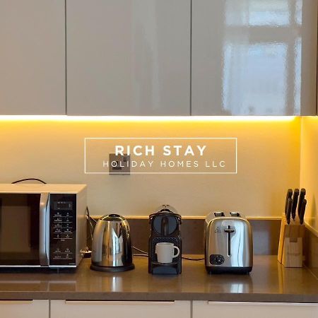 شقة Phenomenal 1Br In Marina Gate 2,Full Marina View دبي المظهر الخارجي الصورة
